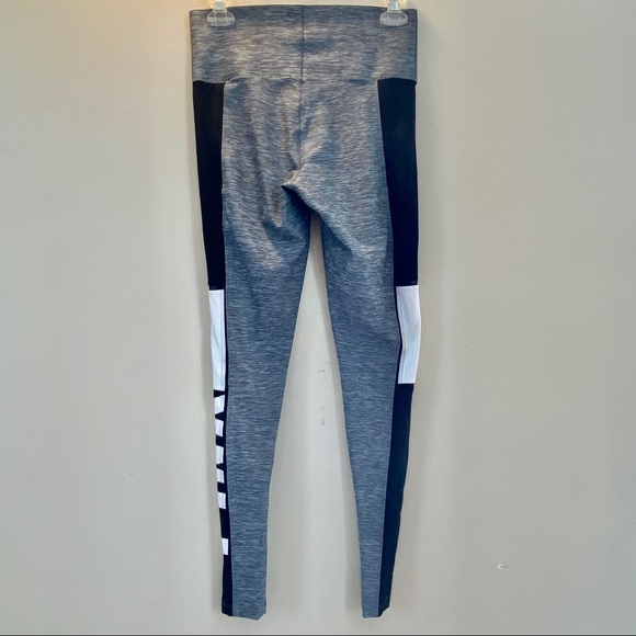 Victoria’s Secret PINK bonded leggings - Picture 2 of 4